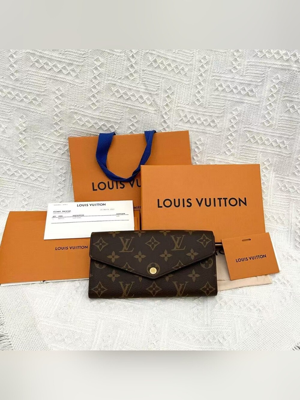 Louis Vuitton Monogram Sarah Wallet in Brown and Gold